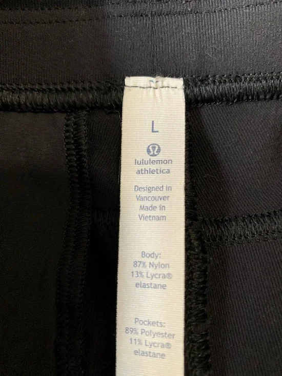 Lululemon Athletic Shorts Black Size Large - Picture 5 of 7